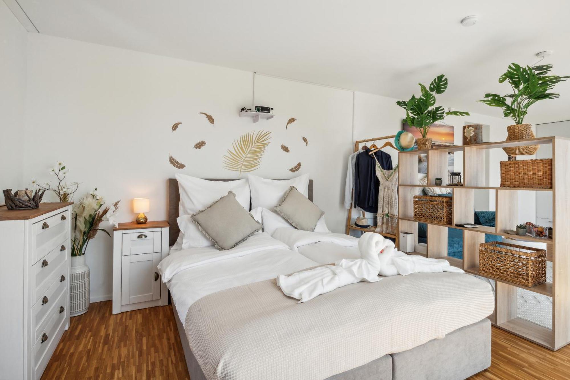 Business I Family Apartment I 1-4 Personen - Aare Blick, Nahe Altstadt I Beamer - 99" Leinwand I Terrassen Lounge Und Parkplatz بروغ المظهر الخارجي الصورة