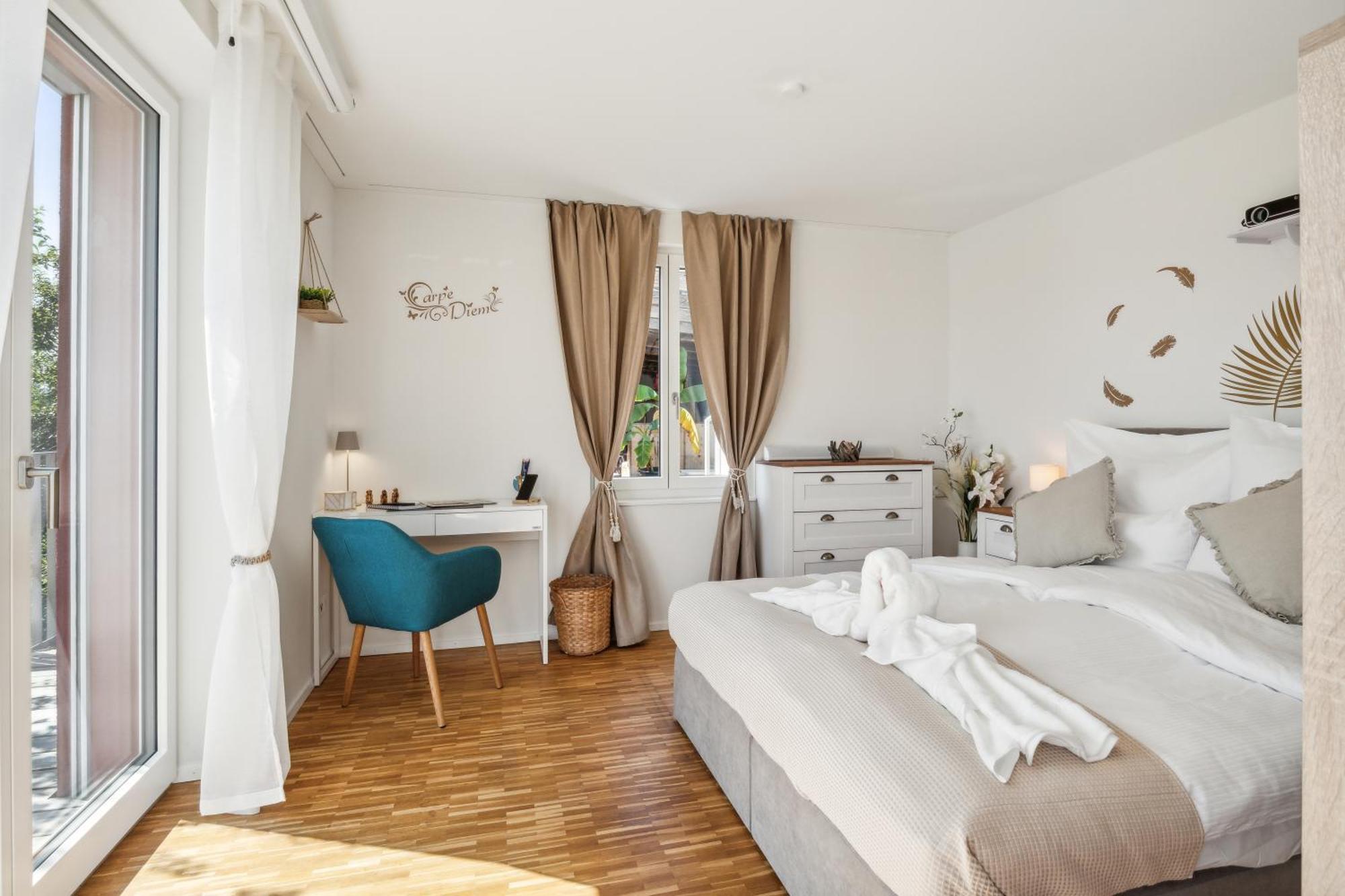 Business I Family Apartment I 1-4 Personen - Aare Blick, Nahe Altstadt I Beamer - 99" Leinwand I Terrassen Lounge Und Parkplatz بروغ المظهر الخارجي الصورة